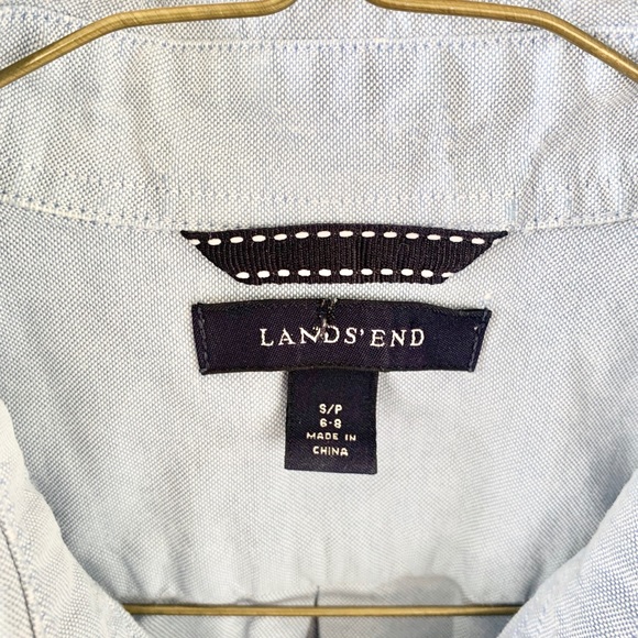 Lands End | Women’s Chambray Shirt - Picture 2 of 4